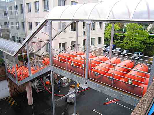 Auslegegewichte für Fussgängerbrücke